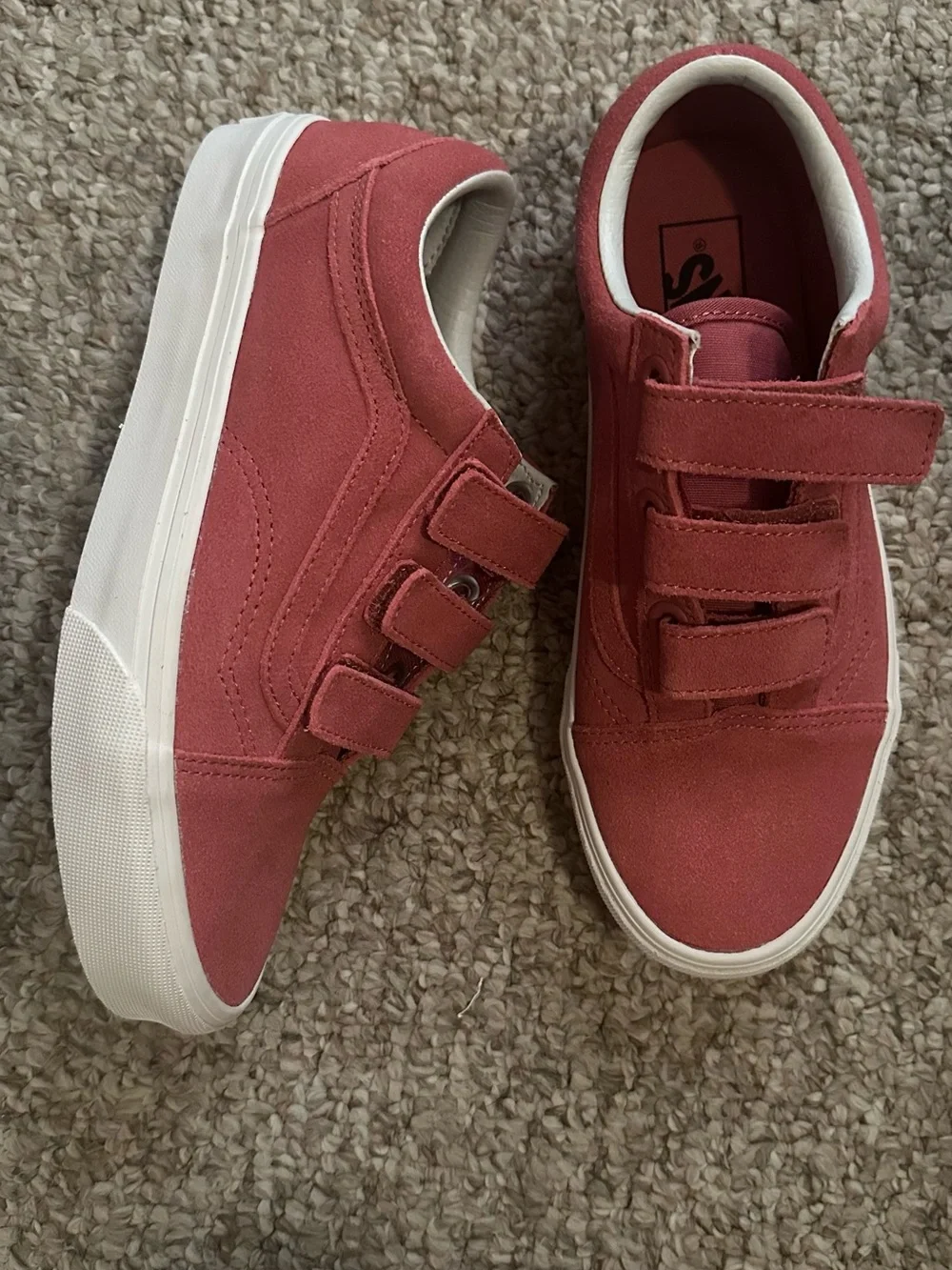 Women’s Dusty Rose Vans  Velcro Sneakers – Size 5.5